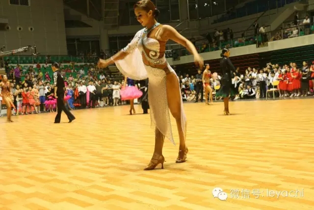 2015第六届华东舞蹈节 乐雅池参赛优秀作品展示(图16)