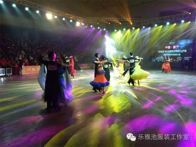 “乐雅池”杯全国体育舞蹈公开赛 暨睢宁国际标准舞大赛圆满结束(图31) “乐雅池”杯全国体育舞蹈公开赛 暨睢宁国际标准舞大赛圆满结束(图31)