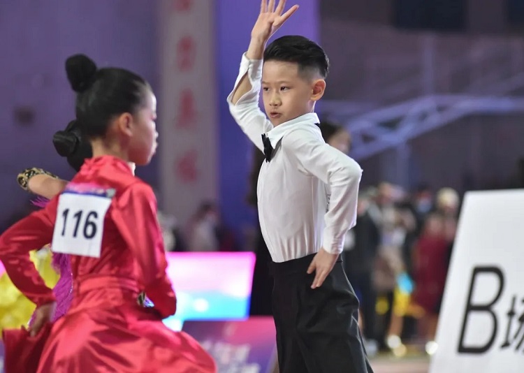 年末收官之战——2020乐雅池杯淮海经济区体育舞蹈邀请赛完美落幕(图34)