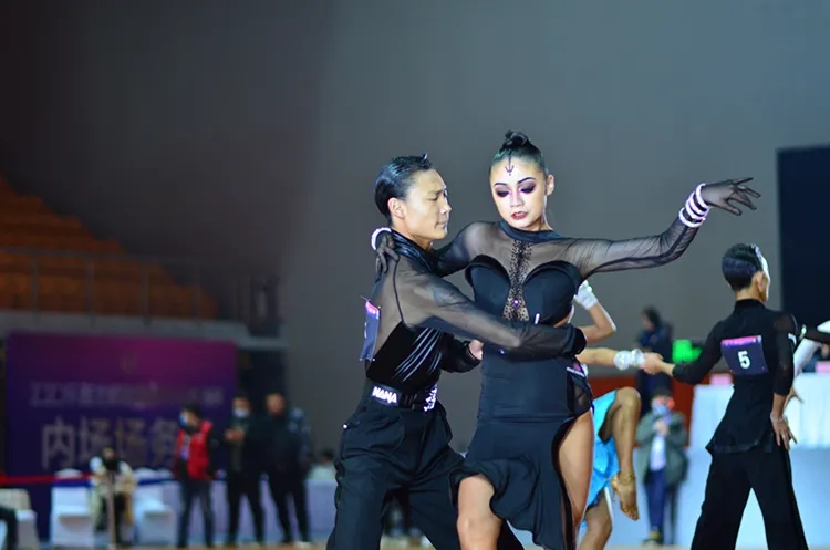 年末收官之战——2020乐雅池杯淮海经济区体育舞蹈邀请赛完美落幕(图22)