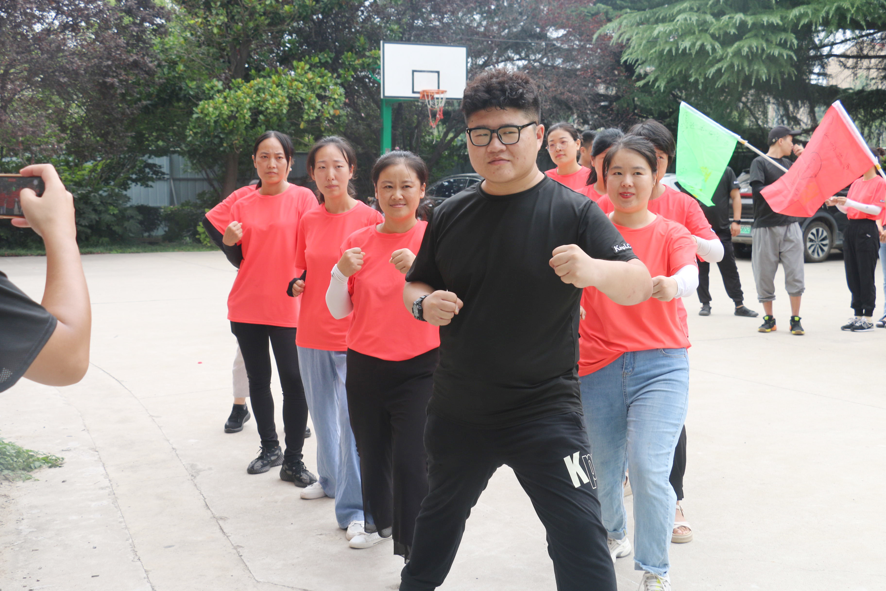 乐雅池“感恩当下砥砺前行不忘初心勇攀2021”内训活动(图3) 乐雅池“感恩当下砥砺前行不忘初心勇攀2021”内训活动(图3)